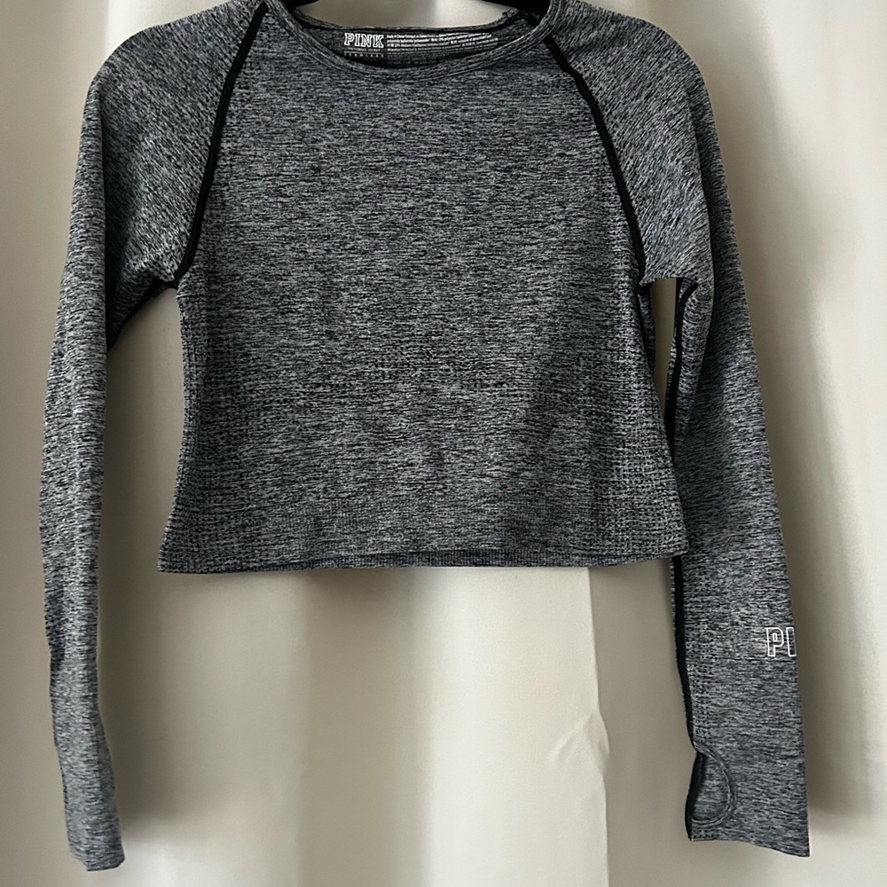 Victoria Secret Gray Long Sleeve Seamless Workout Crop Top: Size L